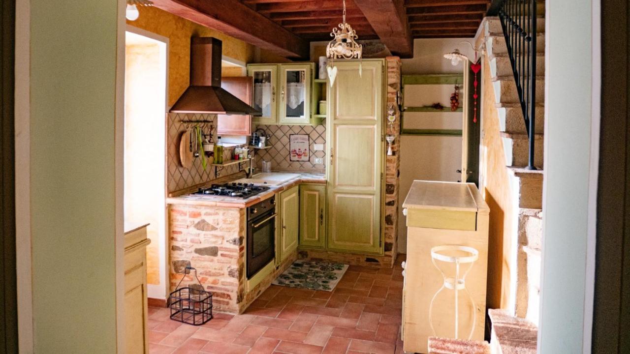 Il Casale Di Fiore Cannara Luaran gambar