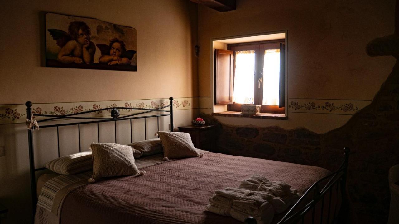 Il Casale Di Fiore Cannara Luaran gambar