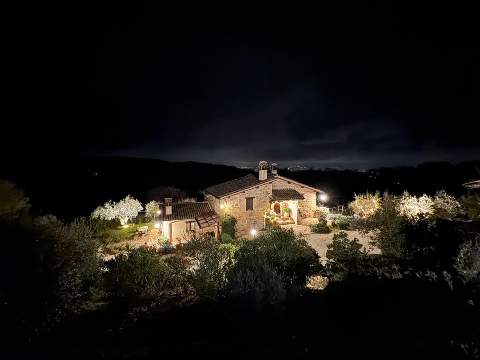 Il Casale Di Fiore Cannara Luaran gambar