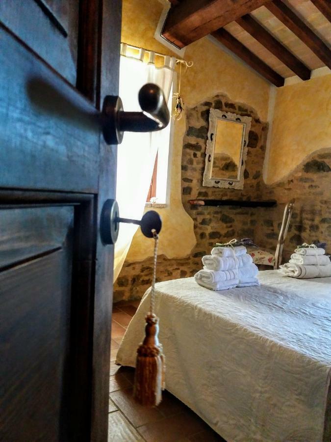 Il Casale Di Fiore Cannara Luaran gambar