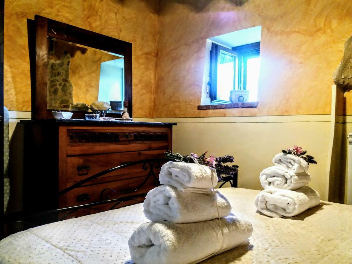 Il Casale Di Fiore Cannara Luaran gambar